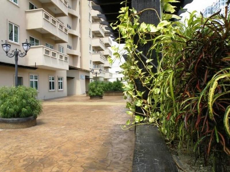 Alora Hotel Penang Pinang Exteriör bild
